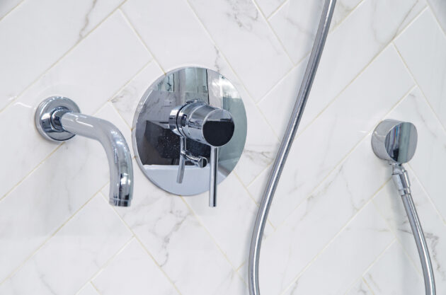 How to Repair a Shower Diverter
